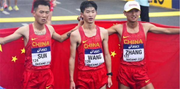 中国队混合35公里竞走夺冠